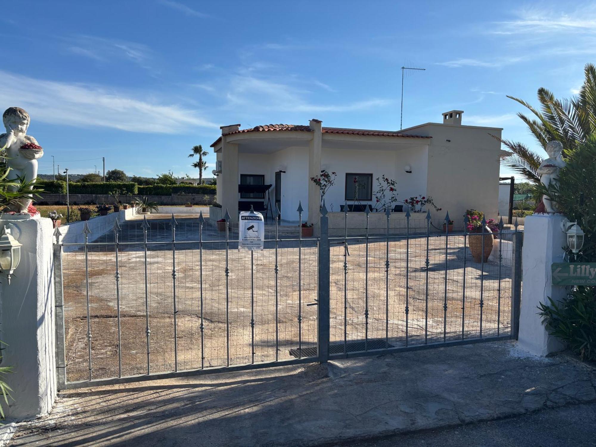 Lilly'S House Villa Torre Santa Sabina Bagian luar foto